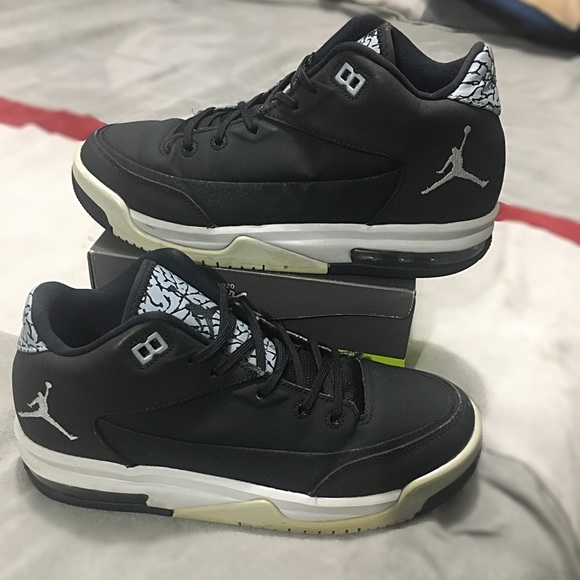Boy’s Jordan Flight Origin 3 - Picture 1 of 3